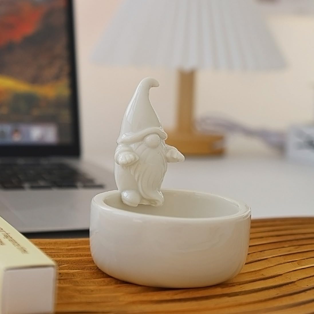 FIYOEO Santa Claus Ceramic Candlestick Holder
