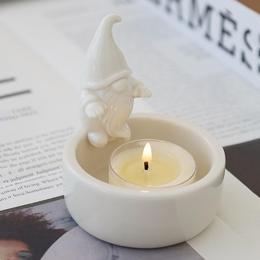 FIYOEO Santa Claus Ceramic Candlestick Holder