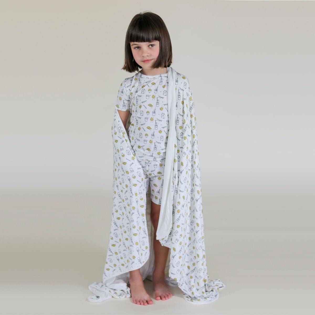 Bellabu Bear Kids Shorts Set for Boys Girls 1