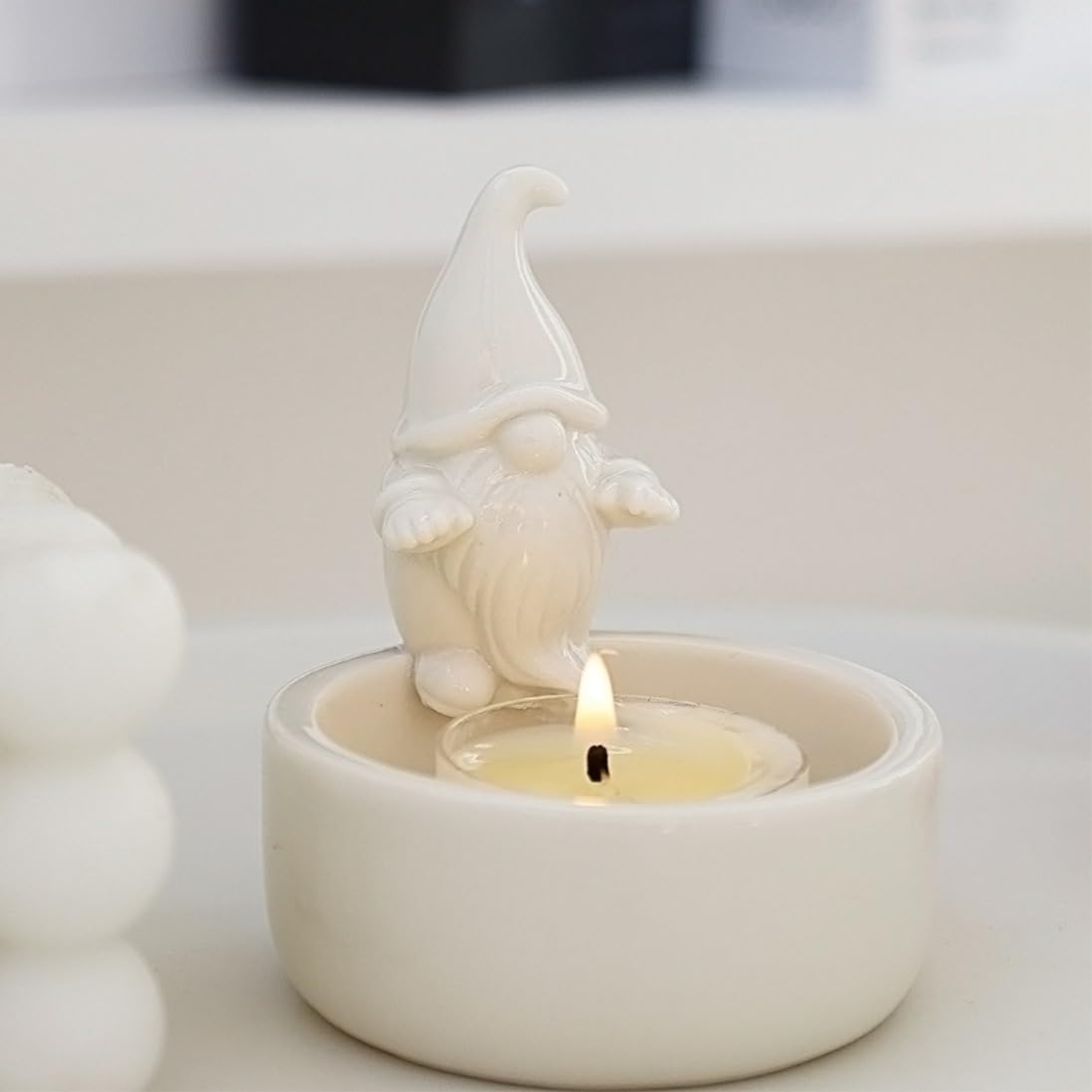 FIYOEO Santa Claus Ceramic Candlestick Holder
