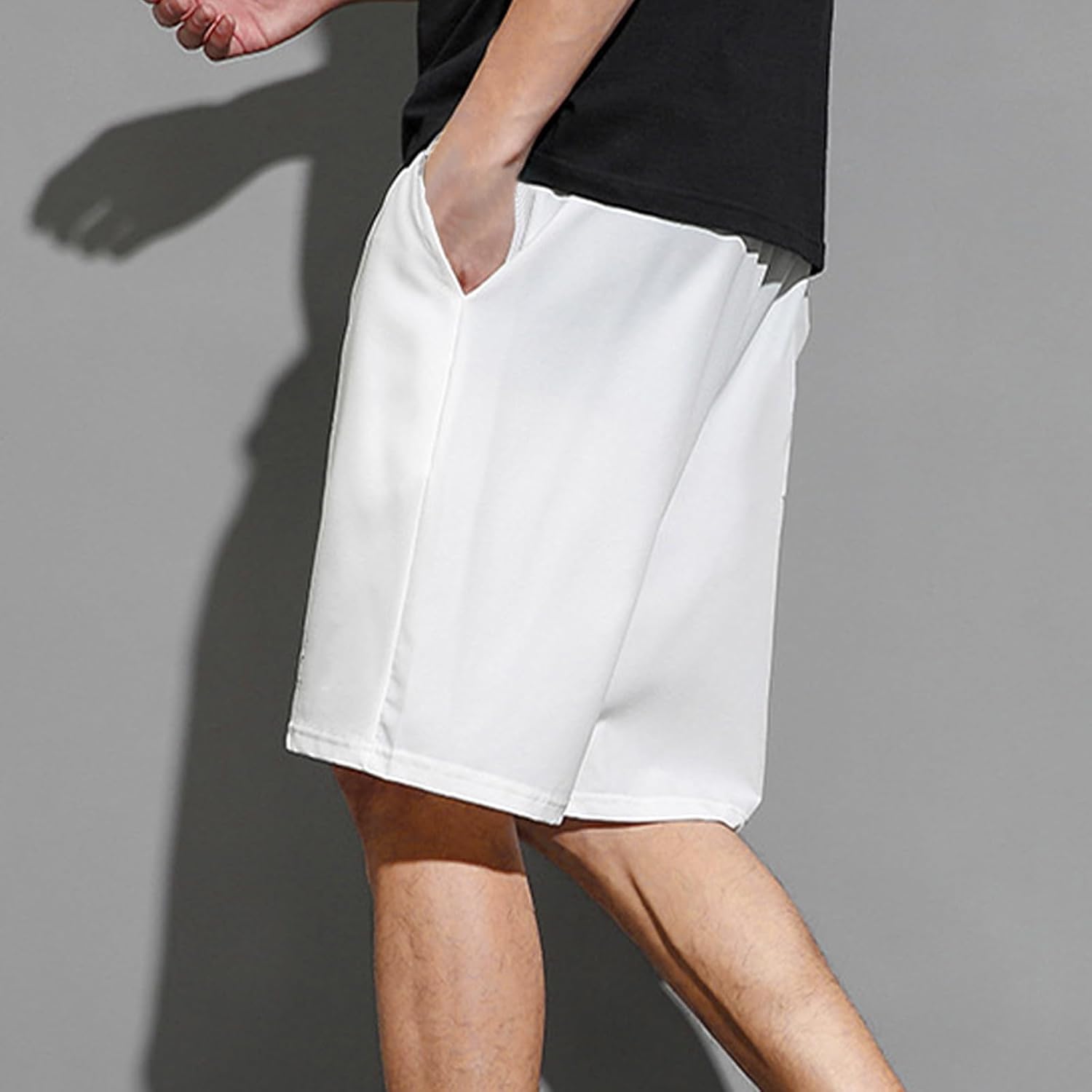 Xiaojmake Mens 7 Quick Dry Workout Shorts with Pockets