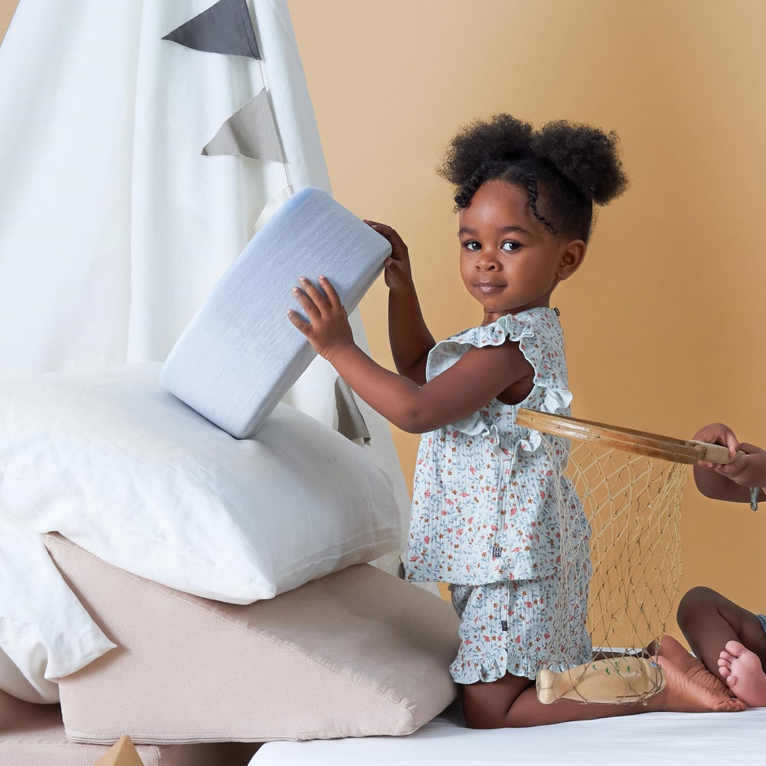 Modern Moments by Gerber Baby Girls 4-Piece Set 1