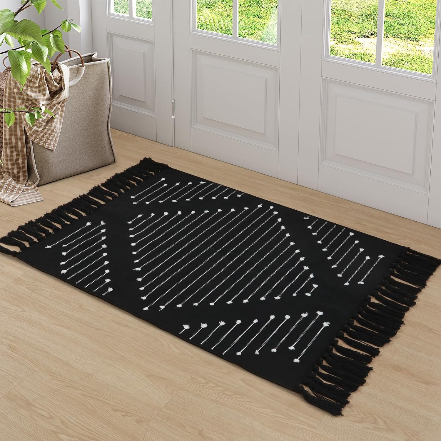 LIVEBOX Boho Black Bathroom Rug 2x3