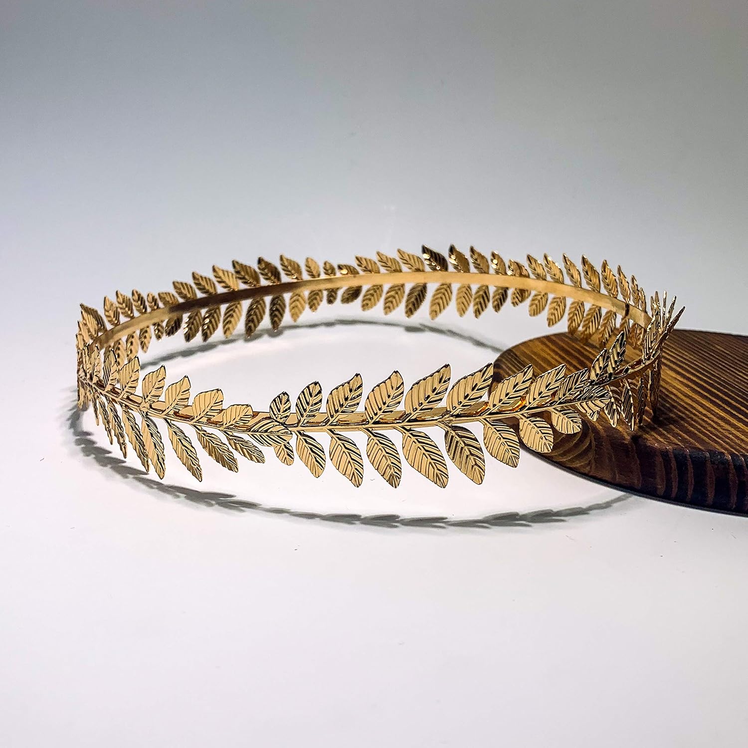 EAWIN Caesar Circlet Gold Leaf Headband for Costume 1
