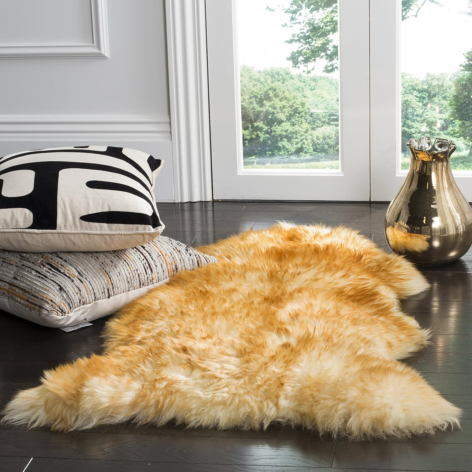 Safavieh Sheep Skin Rug 2 x 3 Extra Thick